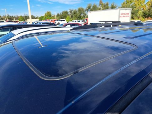 Used 2020 Toyota Sienna XLE Premium image 5