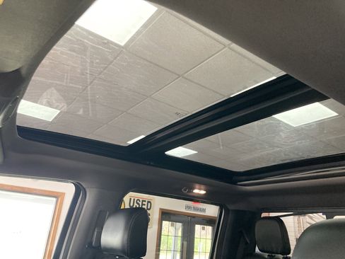 Used 2016 Ford F150 Lariat AWD/4WD image 14