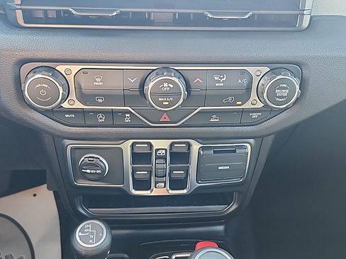 New 2026 Jeep Wrangler Unlimited Sport AWD/4WD image 29