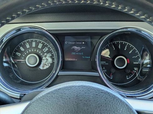 Used 2014 Ford Mustang GT Premium w/ Electronics Package RWD image 4
