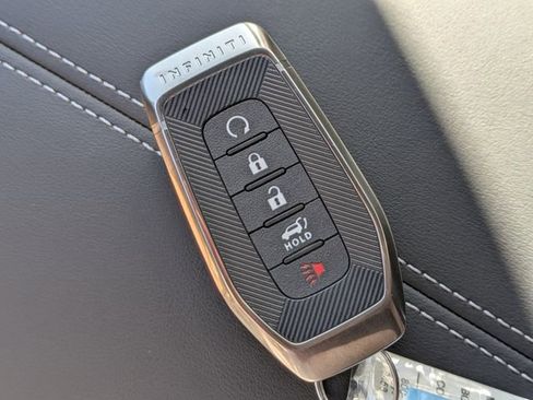 Used 2025 INFINITI QX60 Luxe w/ Black Edition image 35