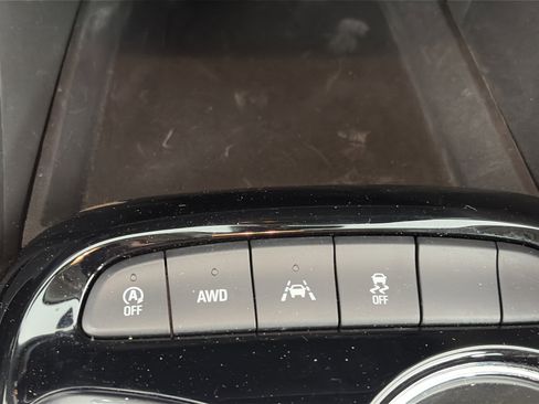 Certified 2023 Buick Encore GX Select AWD/4WD image 25