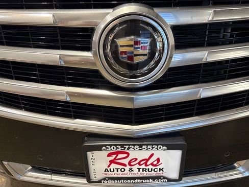 Used 2015 Cadillac Escalade Premium RWD image 50