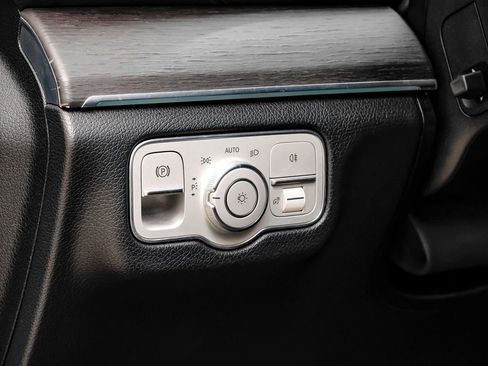 Used 2020 Mercedes-Benz GLS 450 4MATIC image 20