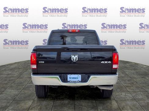 Used 2024 RAM 1500 Classic SLT AWD/4WD image 6