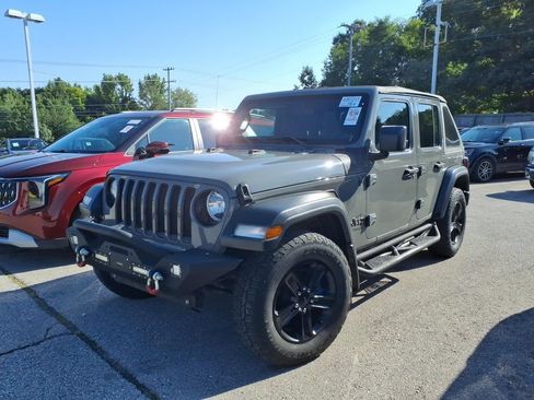 Used 2021 Jeep Wrangler Unlimited Sport AWD/4WD image 5