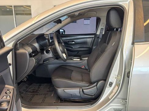 Certified 2023 Nissan Sentra SV FWD image 16