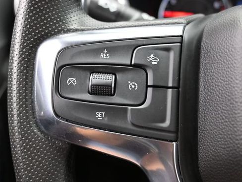 Used 2025 Chevrolet Blazer LT FWD image 26