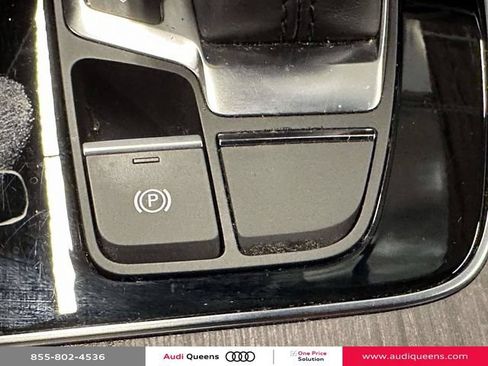 Certified 2023 Audi Q5 2.0T Premium w/ Convenience Package AWD/4WD image 27