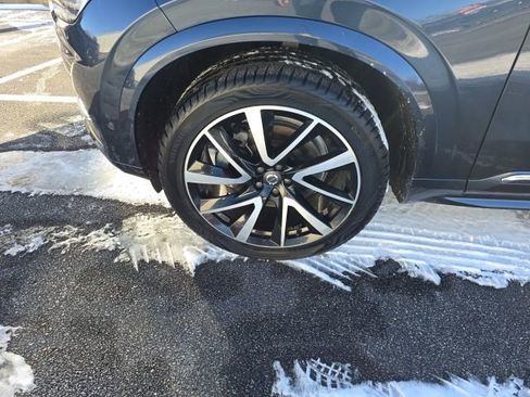 Used 2019 Volvo XC90 T6 Inscription w/ Luxury Package image 11