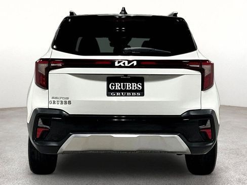 Used 2026 Kia Seltos S image 5