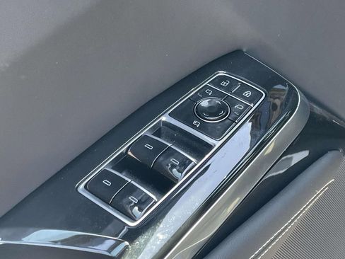 New 2026 Cadillac Escalade Platinum Sport w/ LPO, ONYX Package AWD/4WD image 18