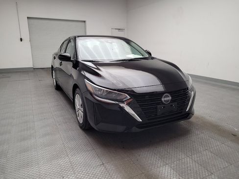 Used 2025 Nissan Sentra S FWD image 14