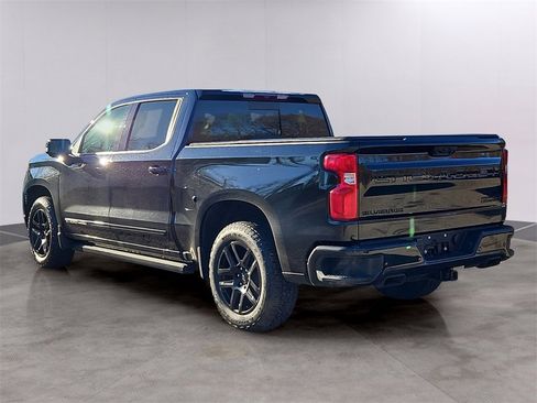 Used 2024 Chevrolet Silverado 1500 High Country w/ Midnight Edition image 6