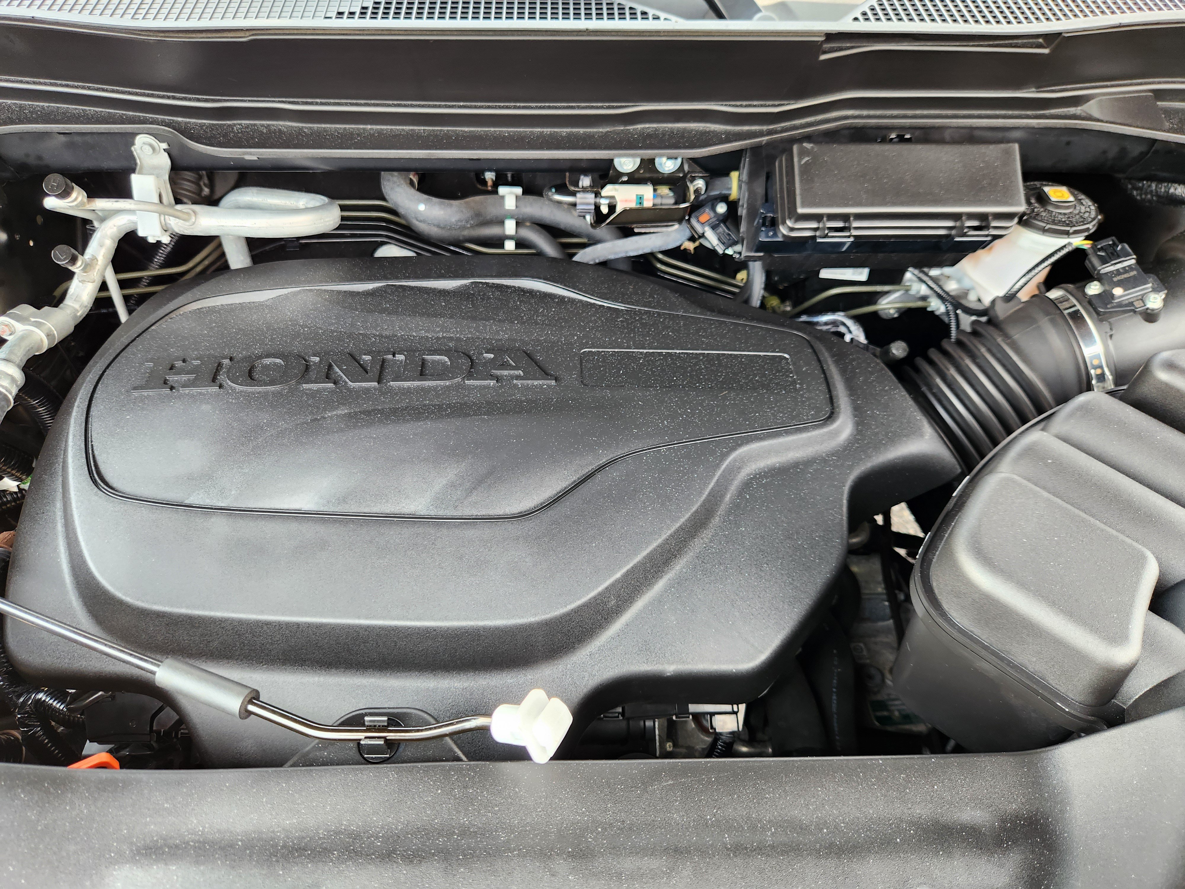 Certified 2024 Honda Ridgeline Sport image 17