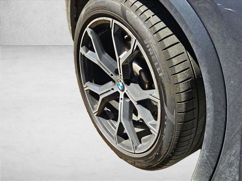 Used 2019 BMW X5 xDrive40i w/ M Sport Package image 14