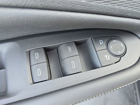 New 2025 Chevrolet Blazer EV LT AWD/4WD image 22