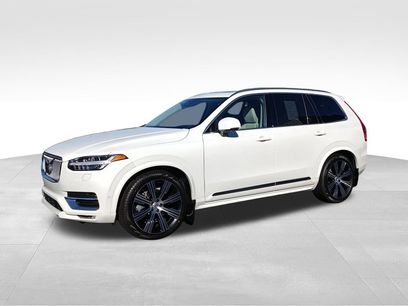 Used 2023 Volvo XC90 B6 Ultimate w/ Lounge Package
