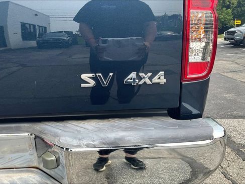 Used 2019 Nissan Frontier SV AWD/4WD image 25