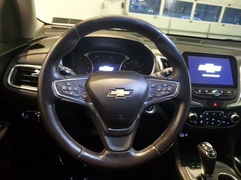 Used 2020 Chevrolet Equinox LT AWD/4WD image 17