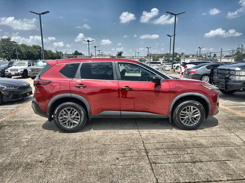 Used 2021 Nissan Rogue S FWD image 10