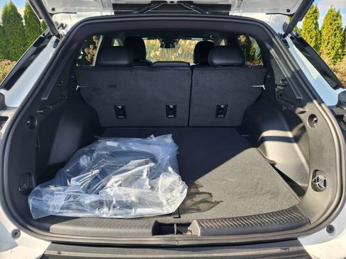 New 2026 Chevrolet Equinox EV LT image 12