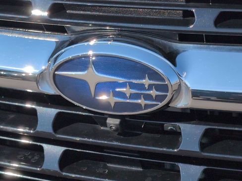 Used 2023 Subaru Ascent Limited w/ Technology Package image 12