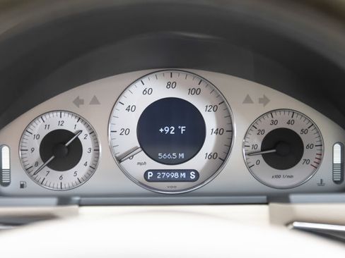 Used 2006 Mercedes-Benz E 350 Sedan image 69