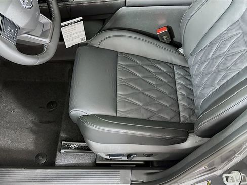 New 2026 Nissan Rogue Platinum w/ Platinum Premium Package image 27