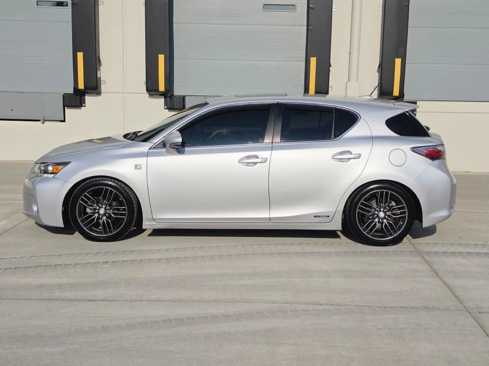 Used 2012 Lexus CT 200h Premium w/ F Sport Special Edition FWD image 2