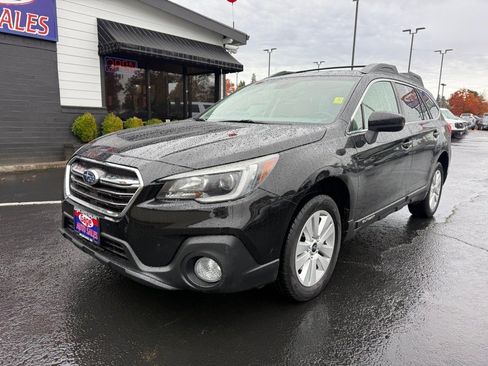 Used 2019 Subaru Outback 2.5i Premium AWD/4WD image 13