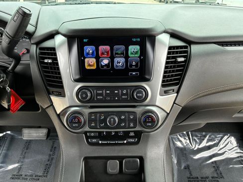 Used 2019 Chevrolet Tahoe LS AWD/4WD image 19