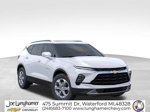 New 2026 Chevrolet Blazer LT w/ LPO, Floor Liner Package FWD image 8