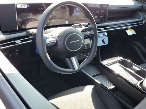 New 2026 Hyundai Tucson SEL image 3