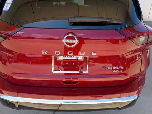 New 2026 Nissan Rogue Platinum w/ Platinum Premium Package AWD/4WD image 14