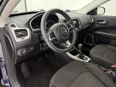 Used 2020 Jeep Compass Sport image 8