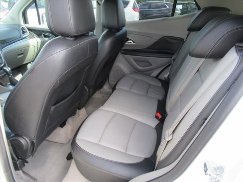 Used 2016 Buick Encore Premium image 30