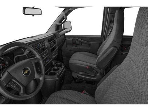 Used 2025 Chevrolet Express 3500 LT w/ LT Preferred Equipment Group RWD image 11