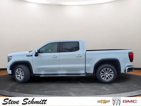 New 2026 GMC Sierra 1500 Denali AWD/4WD image 2