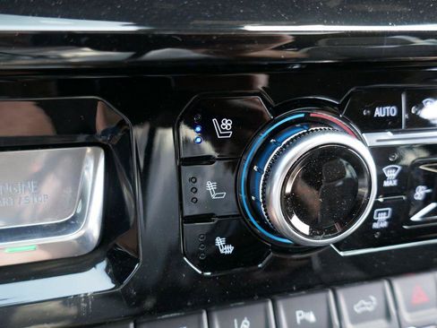 New 2026 GMC Sierra 2500 AT4X AWD/4WD image 32