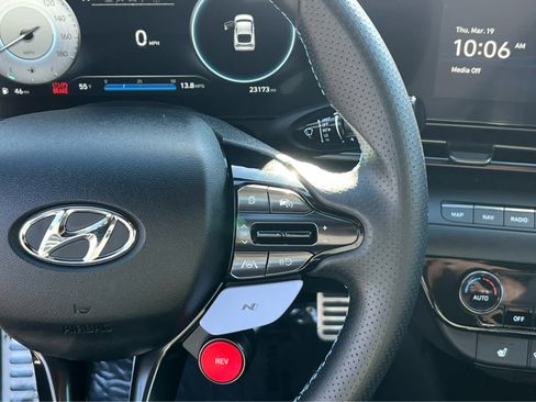 Certified 2023 Hyundai Elantra N FWD image 33