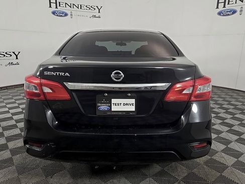 Used 2019 Nissan Sentra S FWD image 6