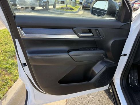 Used 2026 GMC Terrain Elevation AWD/4WD image 33