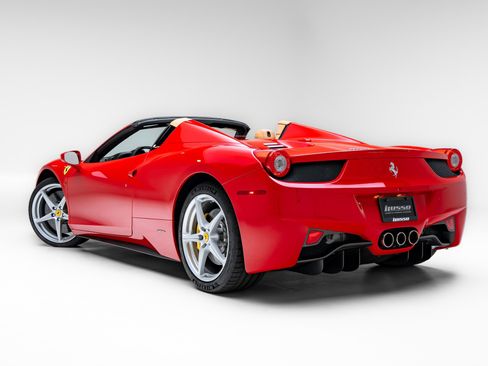Used 2014 Ferrari 458 Spider RWD image 55