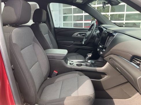 Certified 2023 Chevrolet Traverse LT AWD/4WD image 10