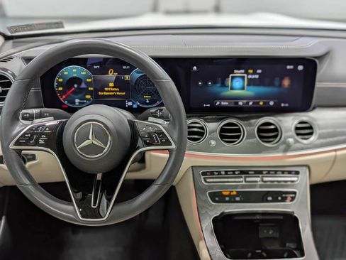 Used 2022 Mercedes-Benz E 350 E 350 image 5