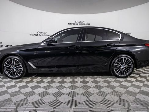 Used 2023 BMW 530i w/ Premium Package RWD image 10