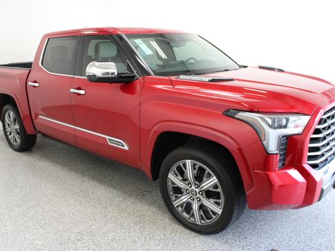Used 2023 Toyota Tundra Capstone AWD/4WD image 4