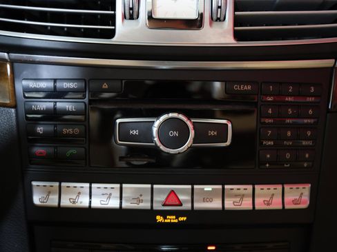 Used 2015 Mercedes-Benz E 400 Cabriolet image 21