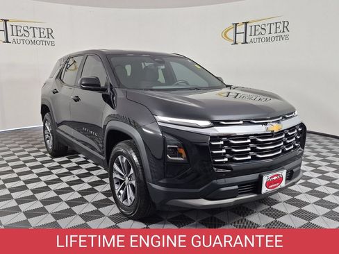 Certified 2025 Chevrolet Equinox LT FWD image 2